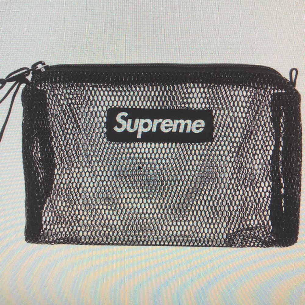 Supreme Utility Pouch (SS20) Black